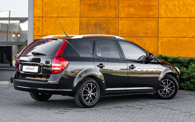 Kia Ceed cena 17900 przebieg: 162000, rok produkcji 2008 z Radom małe 529